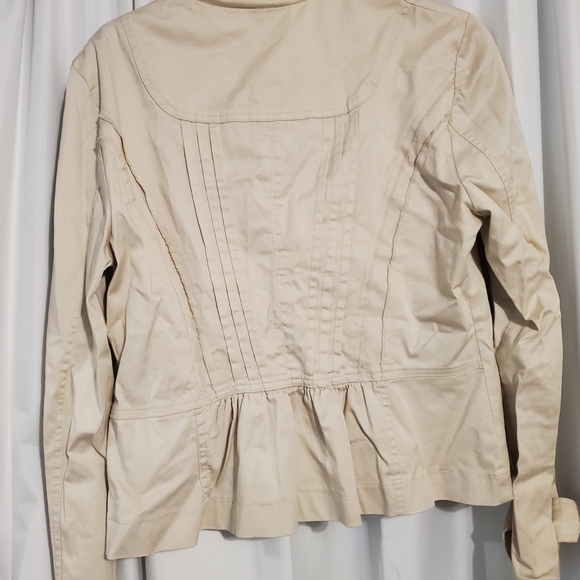 Ivory jacket - Picture 6 of 6